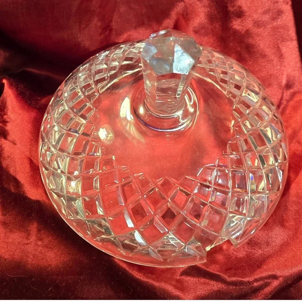 Unbranded elegant clear
